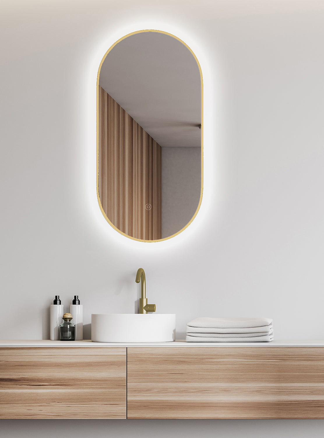 Nomi spiegel met lijst ovaal met LED, dimbaar en spiegelverwarming 50 x 100 cm goud