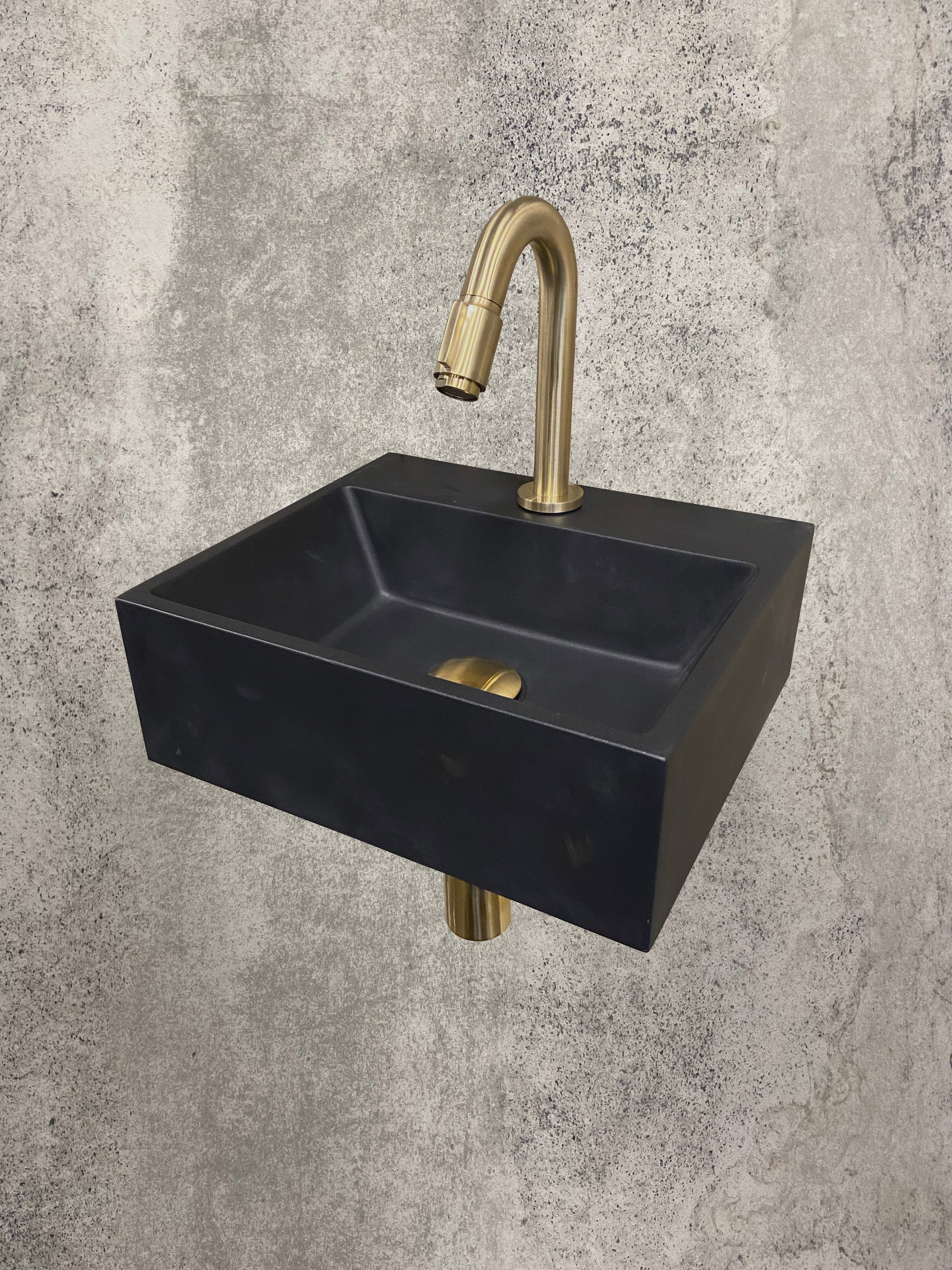One pack Leto fontein 33,5 x 29 x 11, 5 cm quartz - WDtegels