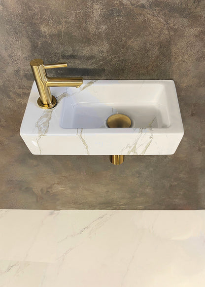 Fonteinset Rhea S mini met fontein links carrara, kraan, sifon en afvoerplug geborsteld messing - WDtegels
