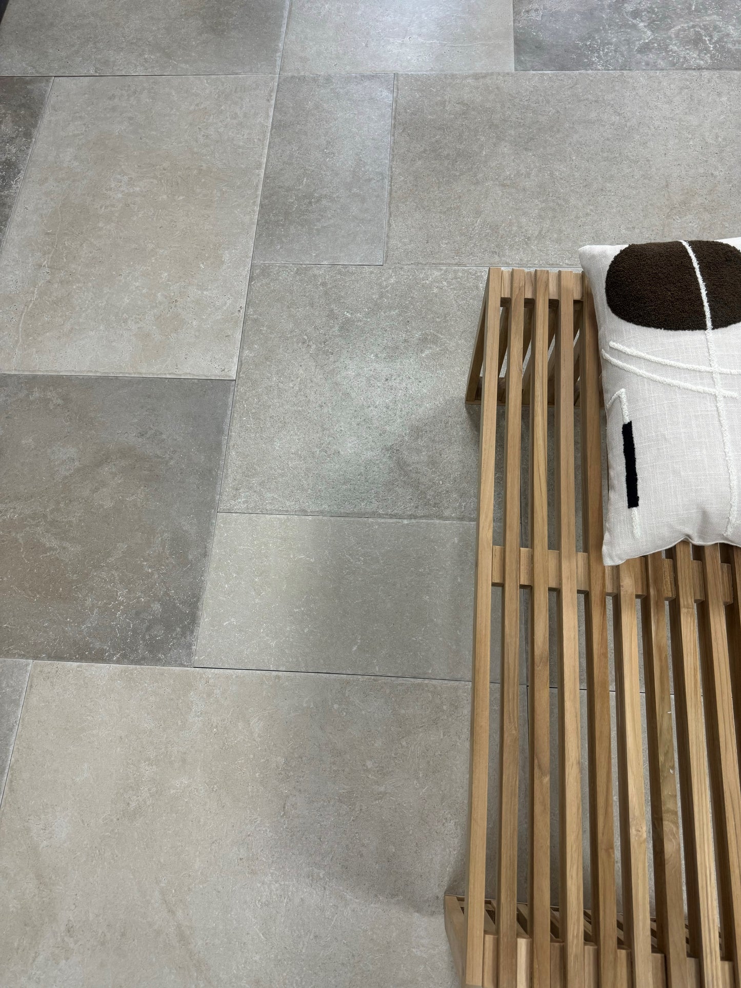 Chantilly Melange Nuit 60x90 chip - WDtegels