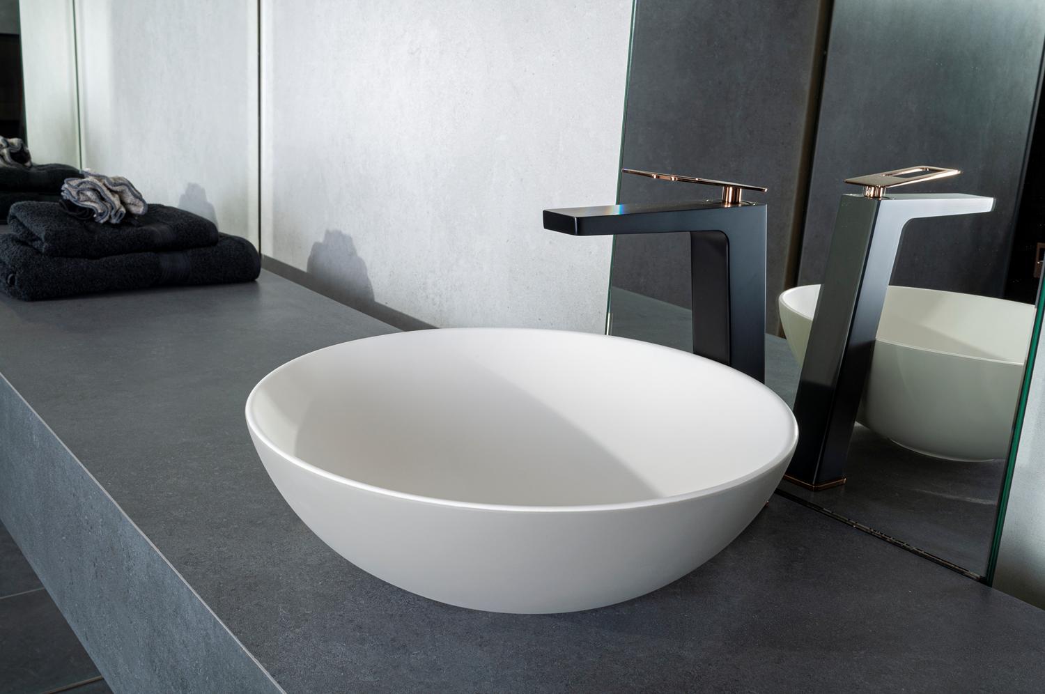 Solid surface waskom Sanne greige EXT - WDtegels
