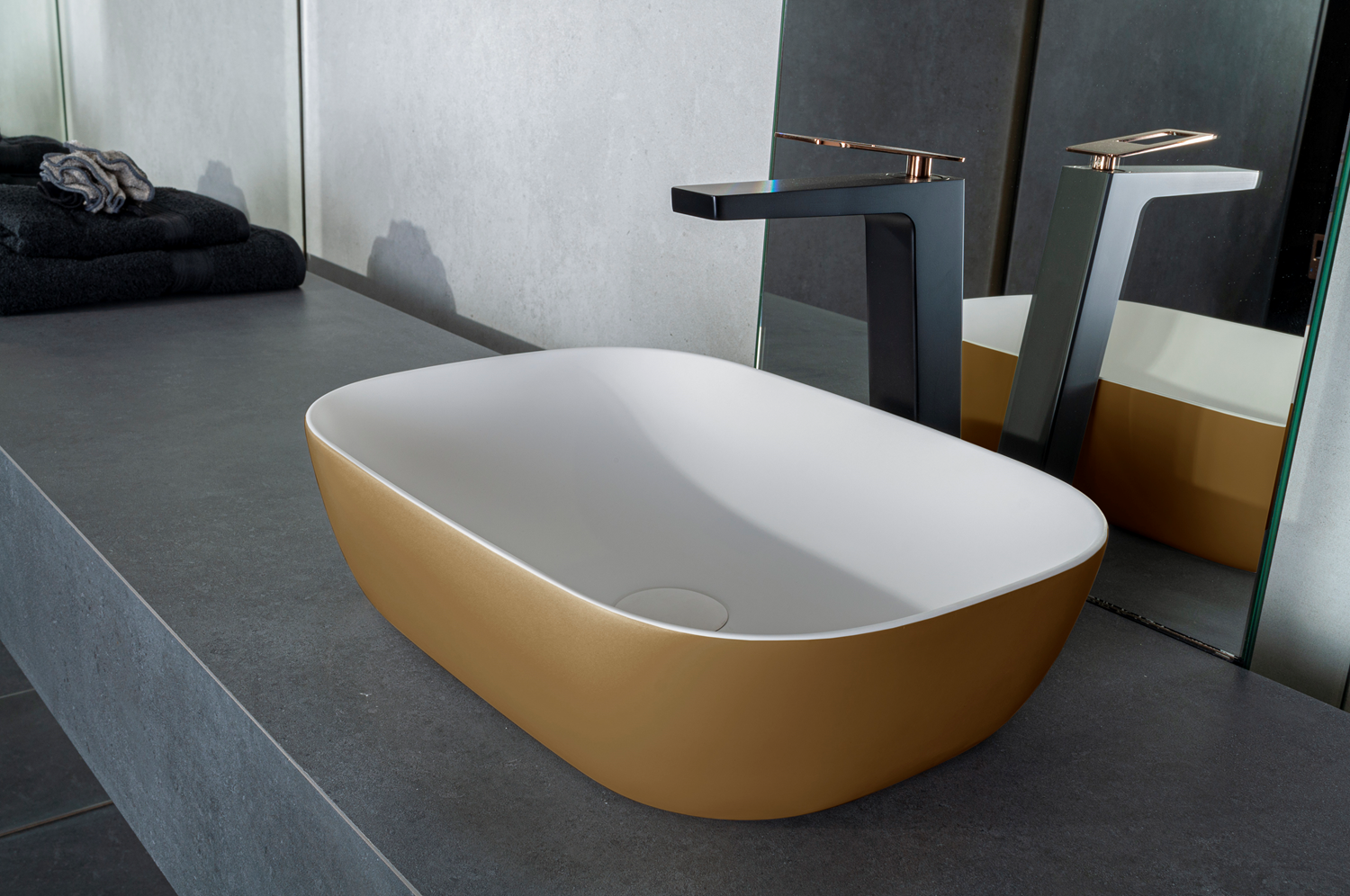 Solid surface waskom Maud goud EXT - WDtegels
