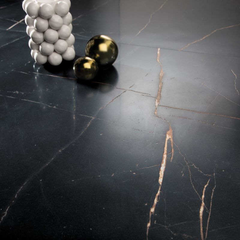 Vloer- en wandtegel Siana Precious Black Antic 120x120 rett - foto 2
