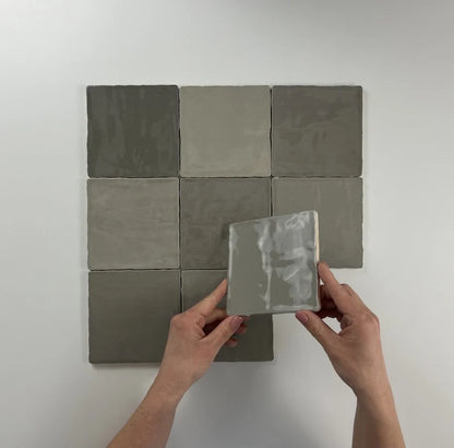 Moos Grey glans handvorm 13x13