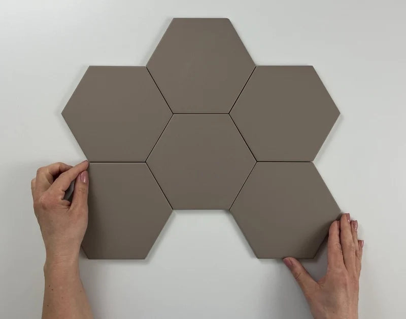 Hexagon Timeless Taupe mat 15x17 - WDtegels